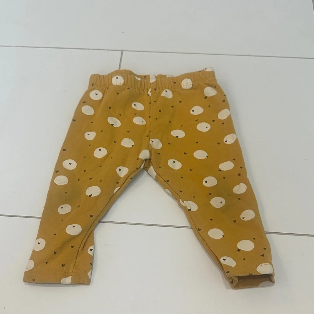 Zara Mustard Polka Dot Kids Leggings 6/9m